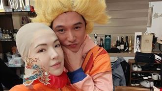 許瑋甯台上放閃老公！邱澤12字甜蜜回應