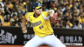 ▲中職35年台灣大賽G1，中信兄弟投手黃恩賜。（圖／記者劉彥池攝影）