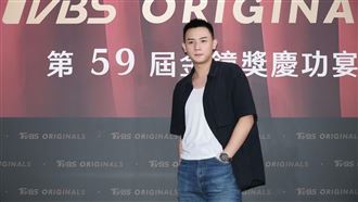 21歲謝展榮奪新人獎！謝祖武「冷回這句」