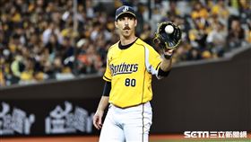 ▲中職35年台灣大賽G2，中信兄弟先發投手猛登。（圖／記者劉彥池攝影）