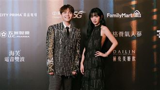 主持金鐘紅毯零負評　木木超辣禮服藏巧思