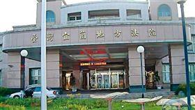 宜蘭地院法官審酌相關事證，認定吳男犯強制罪事證明確，判他徒刑3月，可易科罰金。