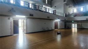 台中、高職生、跳看台、插管