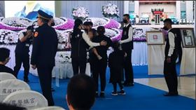 劉宗鑫,公祭,毒駕,因公殉職,新北,土城,陳嘉瑩,依托咪酯,淚崩,記者莊淇鈞攝影