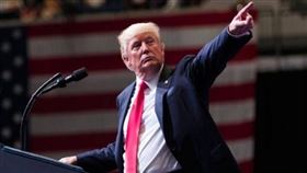 台積電,美國總統,川普。（合成圖／資料照與翻攝美國白宮臉書）