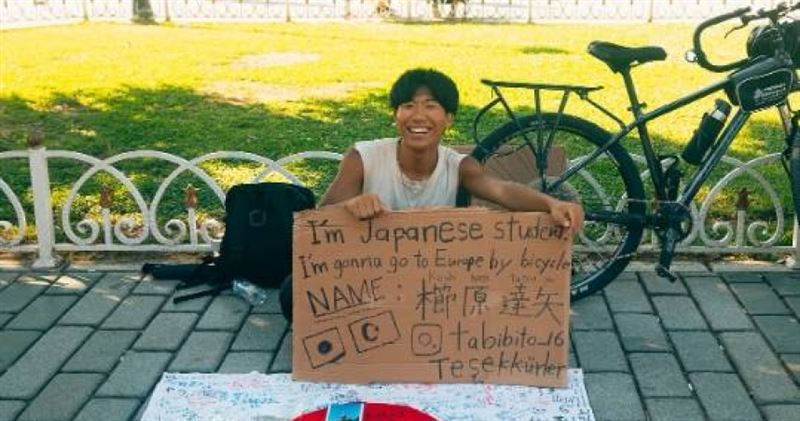 單車環遊世界！19歲網紅在米蘭被搶劫暴打