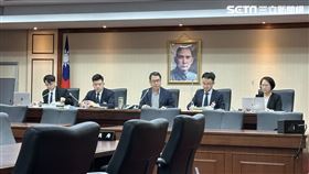 程序委員會召委沈發惠宣布，暫時不確定下次開會的議程，將議程草案提報院會處理。（圖／記者詹宜庭攝影）