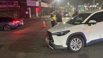 與運將聊一半突被撞！左轉車一個彎釀3傷