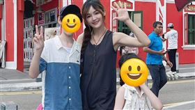 伊萊媽（中）育有兩個小孩。（圖／翻攝自elijahkewley1201 Threads）