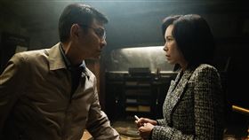 《焚城》劉德華、莫文蔚。（圖／華映提供）