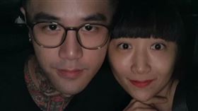 NanaQ（右）放閃男友。（圖／翻攝自NanaQ IG）