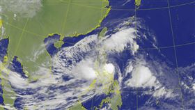 潭美颱風和東北季風共伴效應將為北部、東半部帶來劇烈降雨。（圖／氣象署）