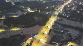 山陀兒重創金山
（圖／新北市急難救援大隊提供）