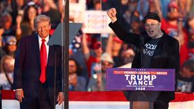 馬斯克砸重金為川普拉票。（圖／路透社／達志影像）