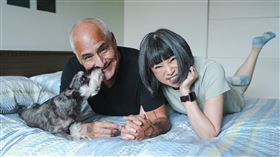 范琪斐跟老公離婚結婚快20年。（圖／翻攝臉書)