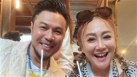 陳致遠、秀琴。（圖／翻攝自「陳致遠&林秀琴的樂fun人生」臉書）