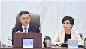 行政院長卓榮泰今（24）日主持行政院會。（圖／行政院提供)