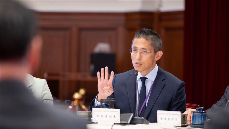 藍綠為民防法互批！吳怡農呼籲：急需革新