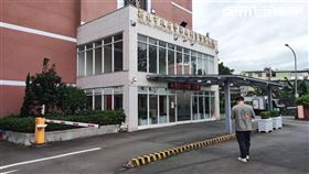 ▲新北刑大偵一隊遭台中檢調搜索。（圖／記者莊淇鈞攝影）