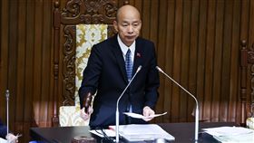 立院三讀修正通過洗錢防制法部分條文第11屆立法院第一會期16日最後一天，朝野持續處理各項議案至入夜，立法院長韓國瑜（圖）晚間敲槌宣布三讀修正通過洗錢防制法部分條文。 中央社記者翁睿坤攝  113年7月16日