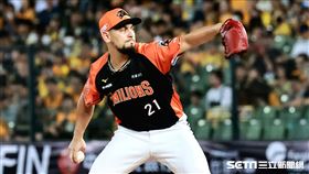 ▲中職35年台灣大賽G5，統一獅先發投手勝騎士。（圖／記者劉彥池攝影）