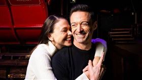 休傑克曼（右）與薩頓佛斯特（左）被指「雙不倫」。（圖／翻攝自IG）