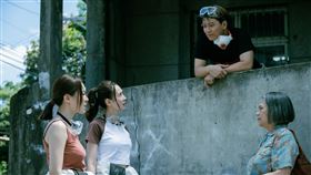 安心亞被尹馨趕出家門。(圖／公視台語台、華視提供)