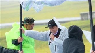 潭美颱風攪局！許富凱台東開唱險被吹倒