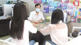 公教姐妹花找對象，希望同住孝順父母最理想。照片非當事人。（圖／桃園市中壢區美滿服務中心提供）