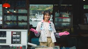 曾沛慈《太太太厲害》中一本正經當特務卻常常成為搞笑擔當。（圖／八大提供）