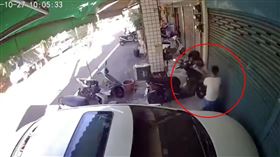 龜山,侵犯,求救,騎樓,女兒（圖／翻攝自Threads）