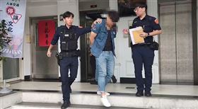 偷拍,女大生,裙底,妨害秘密,美髮師,新北,板橋,記者莊淇鈞攝影