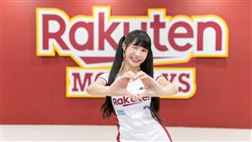 筠熹外型亮眼（圖／樂天桃猿提供）