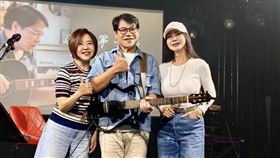 伍浩哲、陳美鳳（圖／翻攝自臉書）