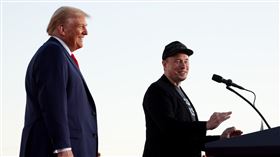 川普今天回到賓州巴特勒（Butler）造勢，並找來強大盟友馬斯克站台。（圖／翻攝自川普X）