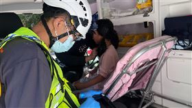 又傳虎頭蜂攻擊！苗栗3大6童螫咬送醫(圖/翻攝畫面)