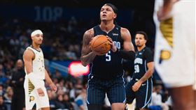 奧蘭多魔術狀元郎班凱羅（Paolo Banchero）29日單場轟下50分，締造超多鬼神記錄。（圖／翻攝自魔術官方X）