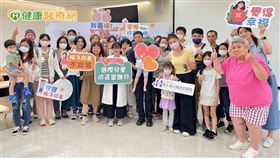 新光吳火獅紀念醫院小兒科主治醫師吳宜馨響應國際兒童成長意識月。