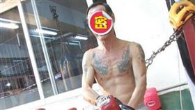 在《古惑仔3》中飾演東星老大駱駝的陳惠敏，說出他對功夫巨星的看法。（示意圖／翻攝自微博）