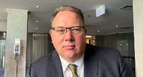 澳洲國際事務協會執行長威克菲德