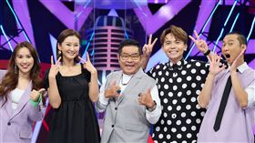 吳姍儒（左起）、陳珮騏、許效舜、黃豪平、浩子（圖／公視台語台提供）