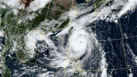 康芮颱風七級風暴風圈半徑達320公里。（圖／氣象署）