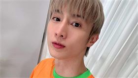 阿本表示自己沒有參加心靈課程。（圖／翻攝自阿本IG）