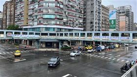 大安,天橋,新生和平天橋,新生南路、和平東路口（圖／翻攝自路上觀察學院臉書）