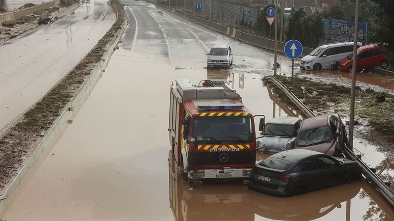 西班牙瓦倫西亞豪雨成災　造成至少51人亡