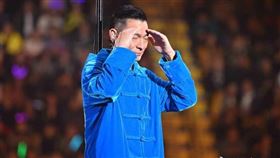 劉德華2018年在香港開唱時曾因為喉嚨發炎當場取消演唱會。（圖／翻攝自微博）