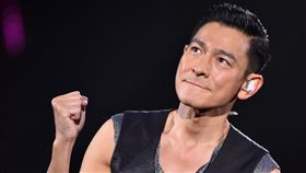 劉德華演唱會因颱風影響取消。（圖／翻攝自映藝文化娛樂微博）