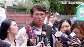 黃國昌出席「新北市政府消防局第一大隊、海山中隊暨莒光分隊廳舍興建工程動土典禮」接受媒體聯訪。