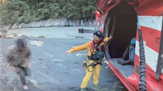 南投4獵人失聯2日！空勤驚險救援　畫面曝