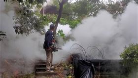 新北市持續動員加強社區環境噴消及孳生源清除。（圖／新北衛生局提供）